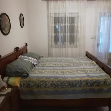Apartmani Marijana, Matkino 13A Selce Exterior photo
