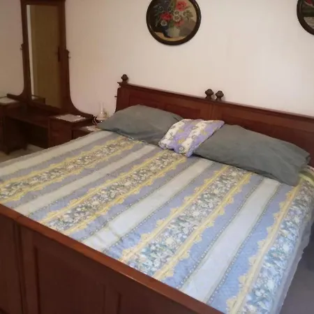 Apartmani Marijana, Matkino 13A Selce Exterior photo